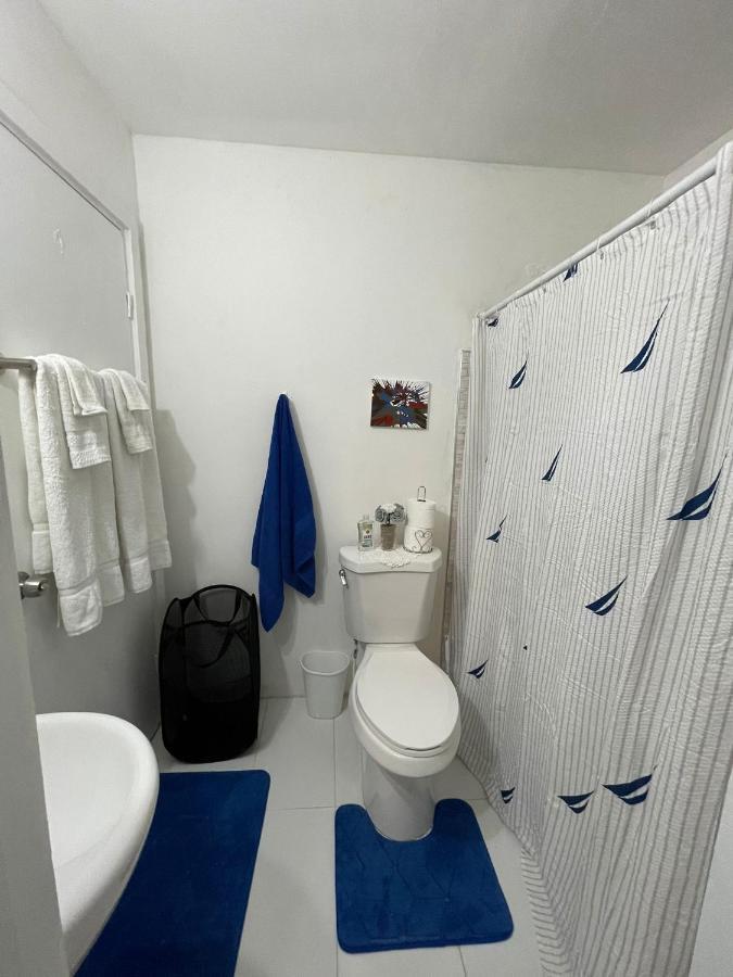 Bed and Breakfast Blue Royalty Portmore Zewnętrze zdjęcie